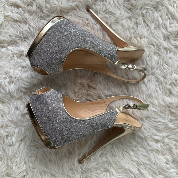 Giuseppe Zanotti Peep Toe Glitter Evening Pumps - Picture 4 of 9
